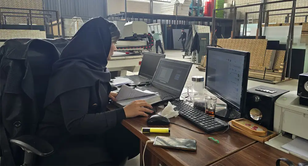 کارگاه تولید آینه دکوراتیو - تولیدی آینه دکوراتیو